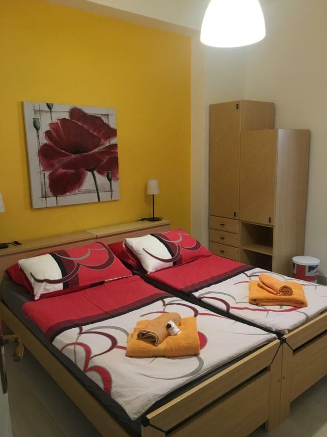 Casa Madama Leilighet Cannero Riviera Eksteriør bilde